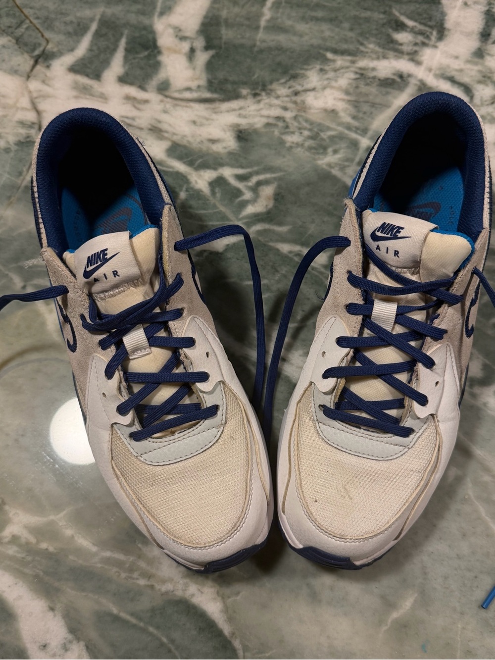 Nike AIR MAX EXCEE GS “white deep royal blue SIZE 8